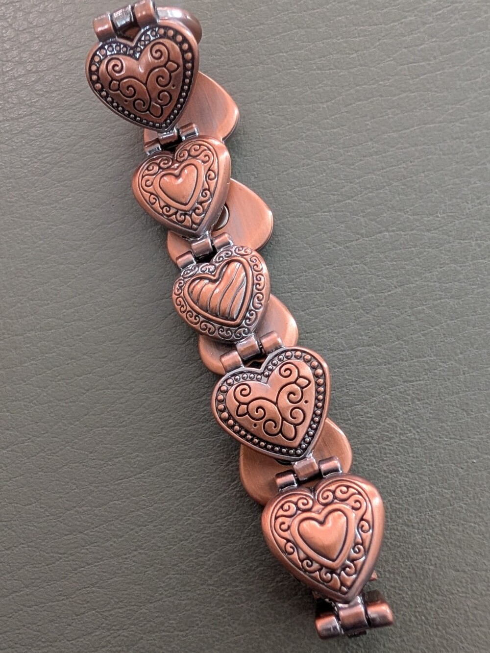 Heart Shaped Copper Panel Magnetic Therapy Bracelet